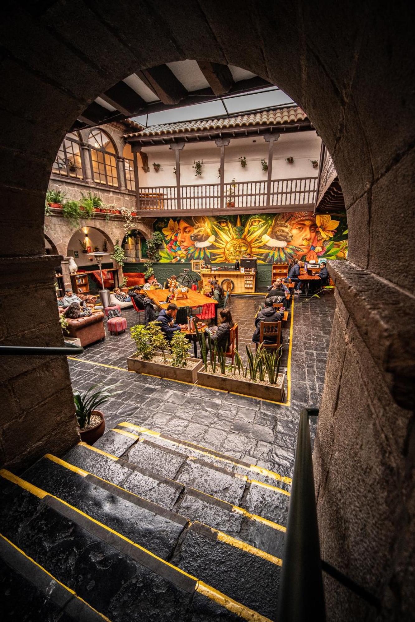 Black Llama Hostel Cusco Exterior photo